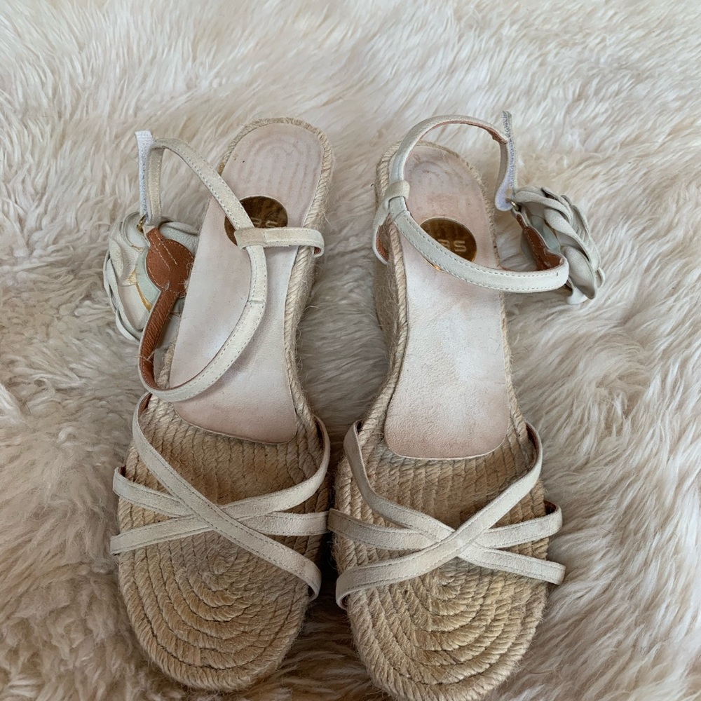 Cute Flower Wedge Sandals